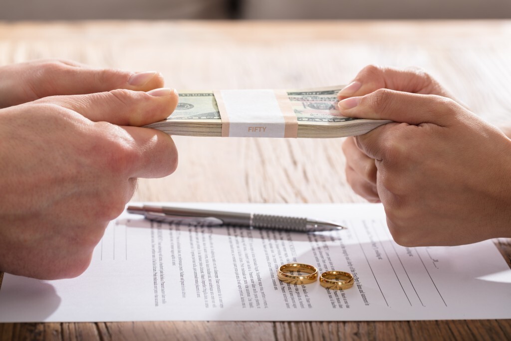 website divorce money.jpg